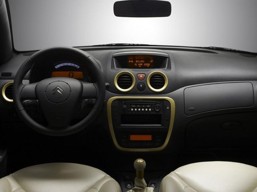  Citroen C3 Gold by Pinko 2008 года  (фото 6 из 7)